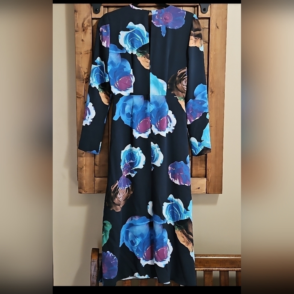 Babaton Floral Open Back Midi Dress Long Sleeve Size 0 - Picture 5 of 16